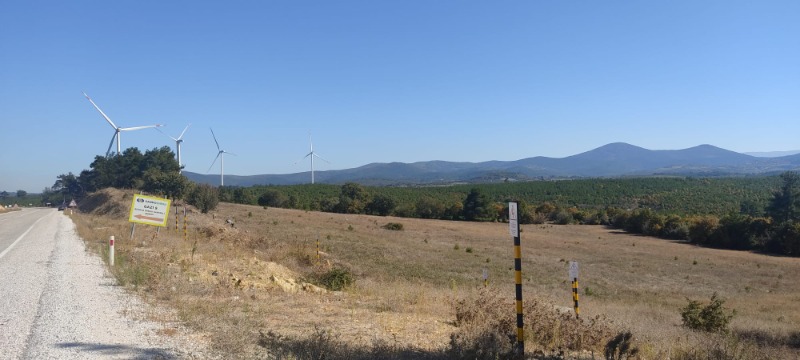 Bayramiç Köylü Köyü`daTarla. - 2